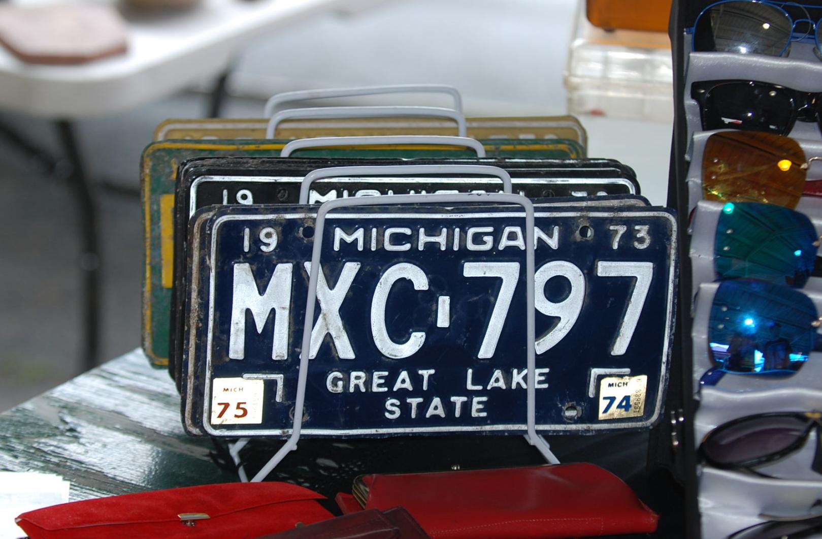 Michigan license plate at Vintage in the Zoo